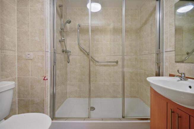 Shower Room.jpg