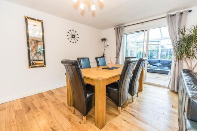 Lounge with Dining A