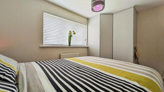 2 bed Semi-Detached for sale Image 10