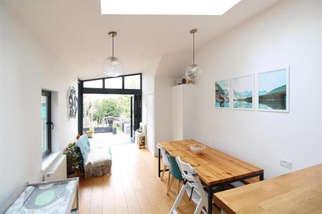 kitchen2.JPG