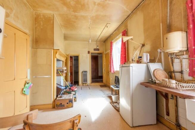 Kitchen / Dining Room
