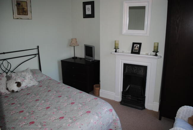 Photo 10
