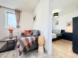 230, Blundell Road, Edgware HA8 0JH