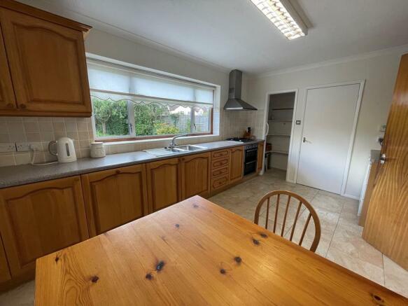 Kitchen/Dining