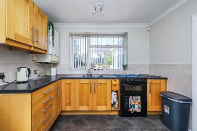 Fitted Kitchen