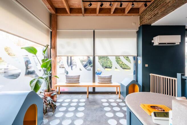 Hackney Rd 312 NEW - 7.jpg