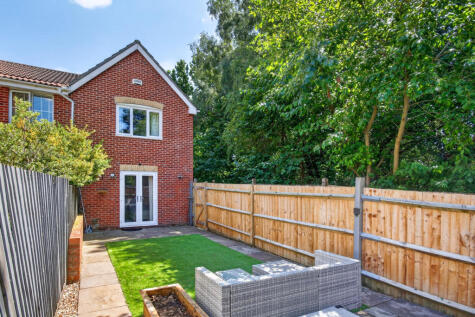 Hopper Vale, Bracknell, RG12
