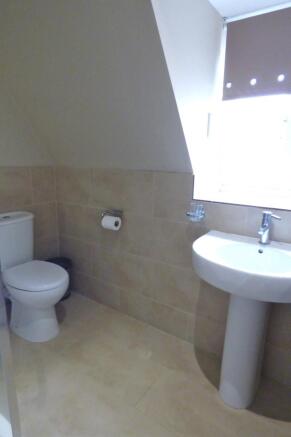 EN SUITE