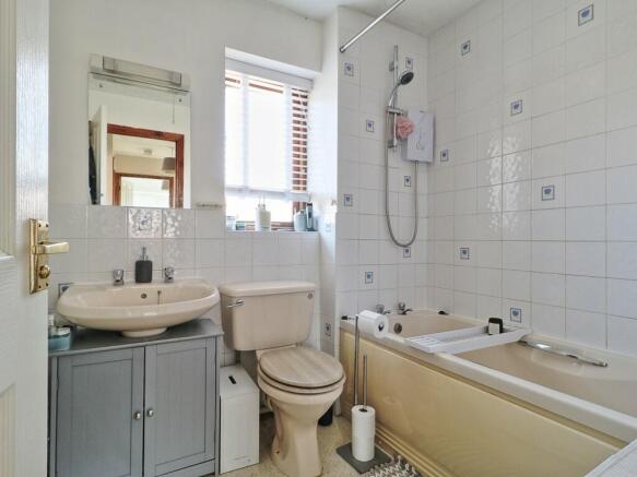 Photo 15