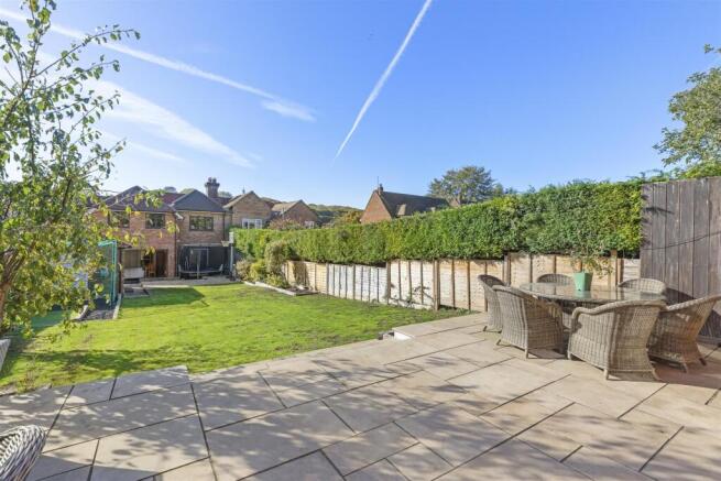 Regis, Valley Road, HP14 4LW-20.jpg