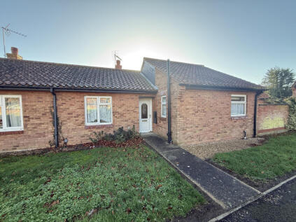 Bushey Close, Huntingdon, PE29