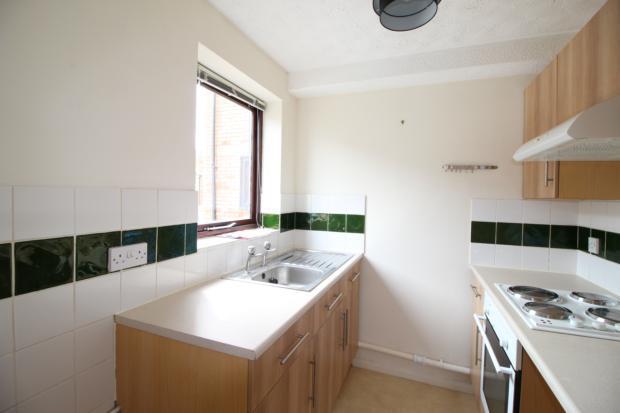 Kitchen (2)
