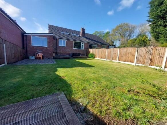 Graysons Road Rear