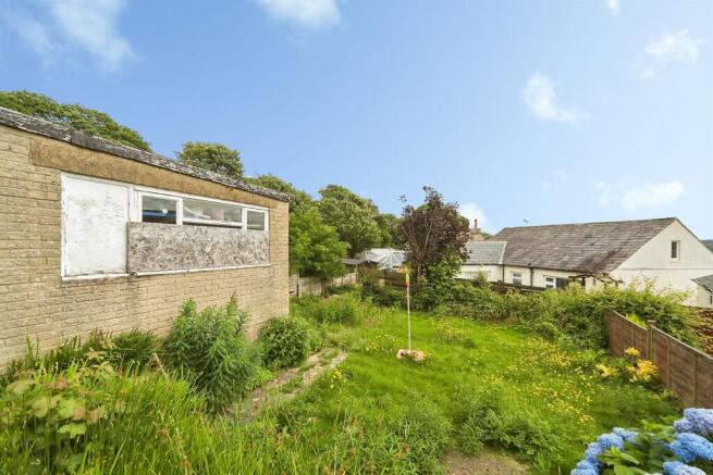 3 bed Semi-Detached for sale Image 5