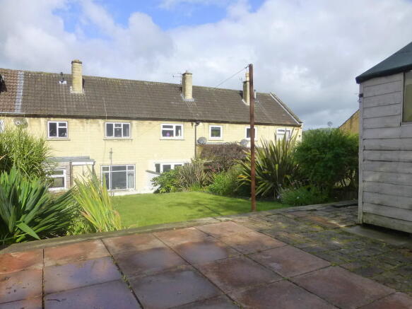 REAR GARDEN (Phot...