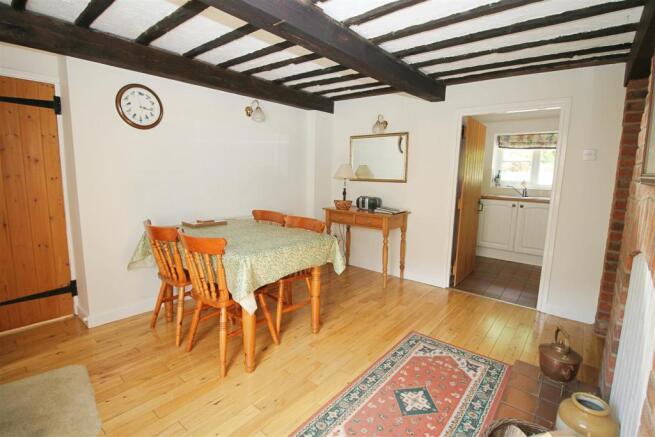 Weavers Cottage Dining Room