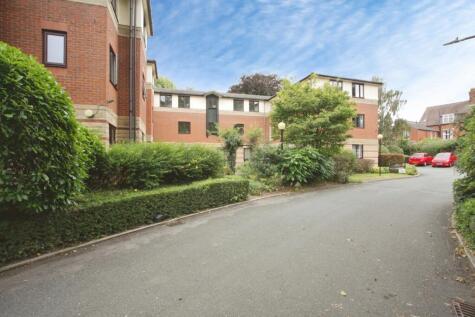 Trinity Court (Rugby), Rugby