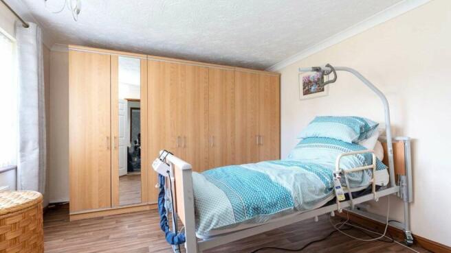 Bedroom 1 (Double)
