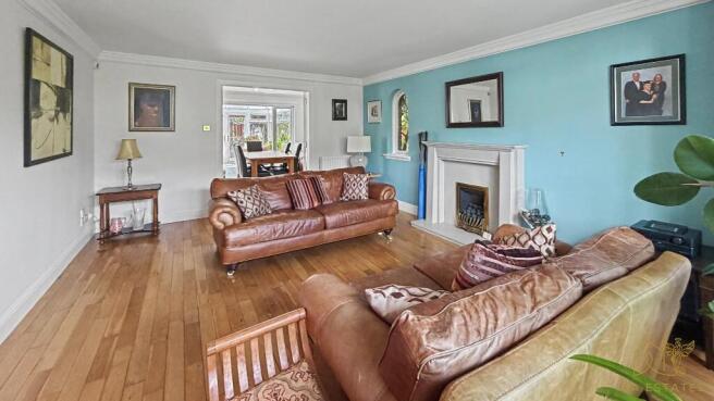 Reception room.