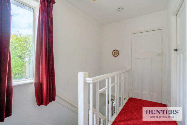 3 bed Semi-Detached for sale Image 8