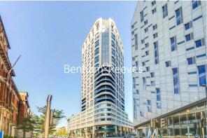Flat 203, Eagle Point, City Road, Hackney, London EC1V 1AT