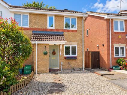 Alsop Close, London Colney, AL2
