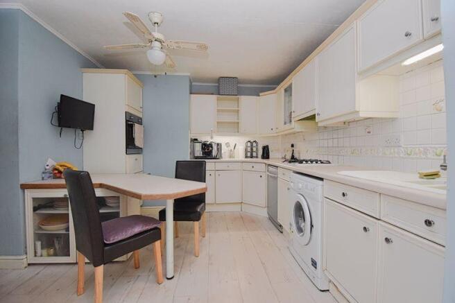 Kitchen diner