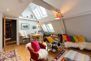Flat 6, 6a Prince Of Wales House, Charles Street, Oxford OX4 3AS