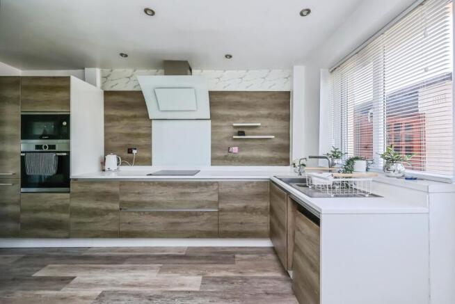Fitted Kitchen