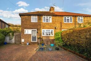 9, Puddenhole Cottages, Reigate Road, Betchworth RH3 7EU