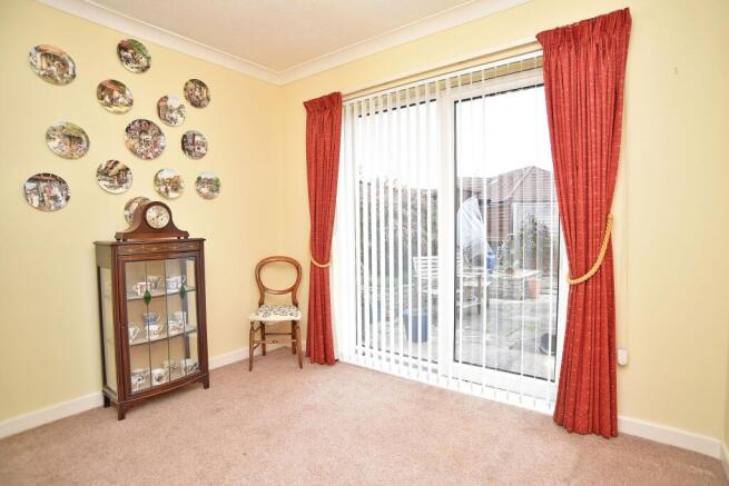 2 bed Semi-Detached Bungalow for sale Image 6