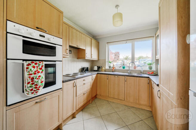 b13c7337-c3e1-403...