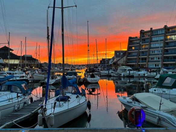 Oyster Quay_Sunse...