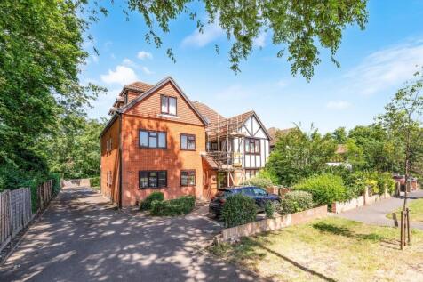 Epsom Road, Sutton