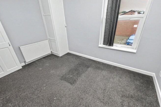 2 bed Terraced for sale Image 7