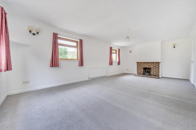 1363688-9-68e9203...