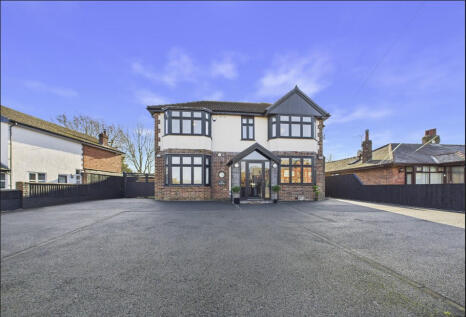 Hoyles Lane, Cottam, PR4