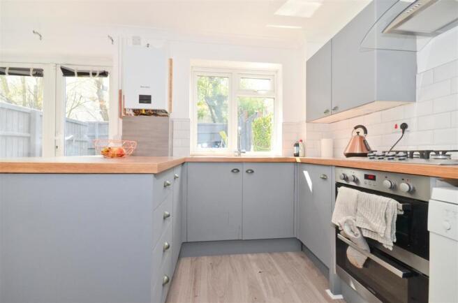 Kitchen.JPG