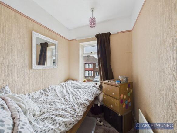 3 bed Semi-Detached for sale Image 9