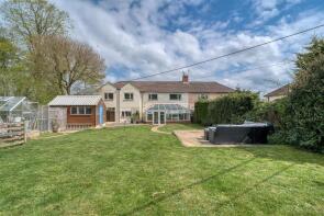 16, Park Road, Sturminster Newton DT10 2RB