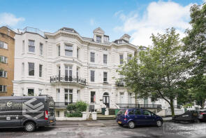 Flat 5, 12 Belvedere Court, Trinity Crescent, Folkestone CT20 2ET