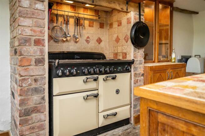 2 bed Farm House to rent Image 12
