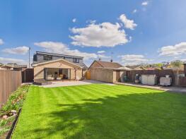 20, Overton Way, Orton Waterville, Peterborough PE2 5HF