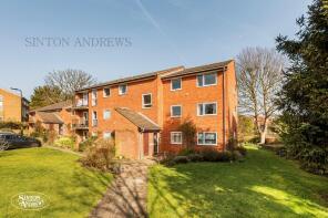 9, Hall Close, London W5 2SW