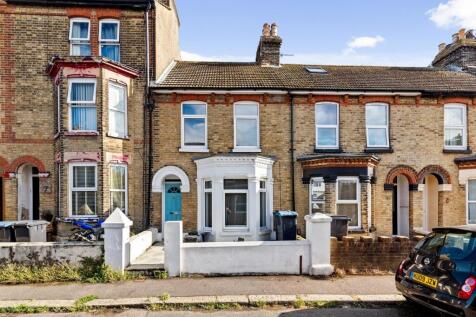 Longfield Road, Dover, CT17