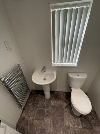 1 bed Terraced to rent Image 4