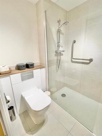 1 bed Apartment for sale Image 9
