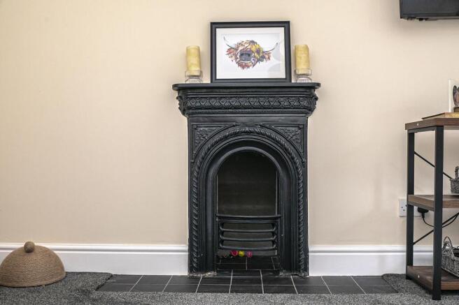 LIVING ROOM DETAIL