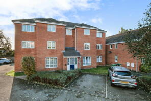 33, Yeomans Close, Redditch B96 6ET
