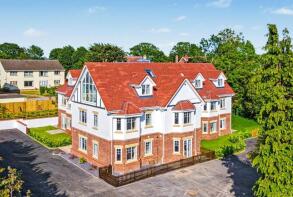 Apartment 6, 1 Sarlsdown House, Sarlsdown Road, Exmouth EX8 2FX